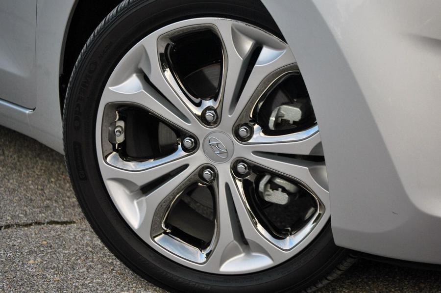  Hyundai Elantra GT 2012 года  (фото 89 из 151)